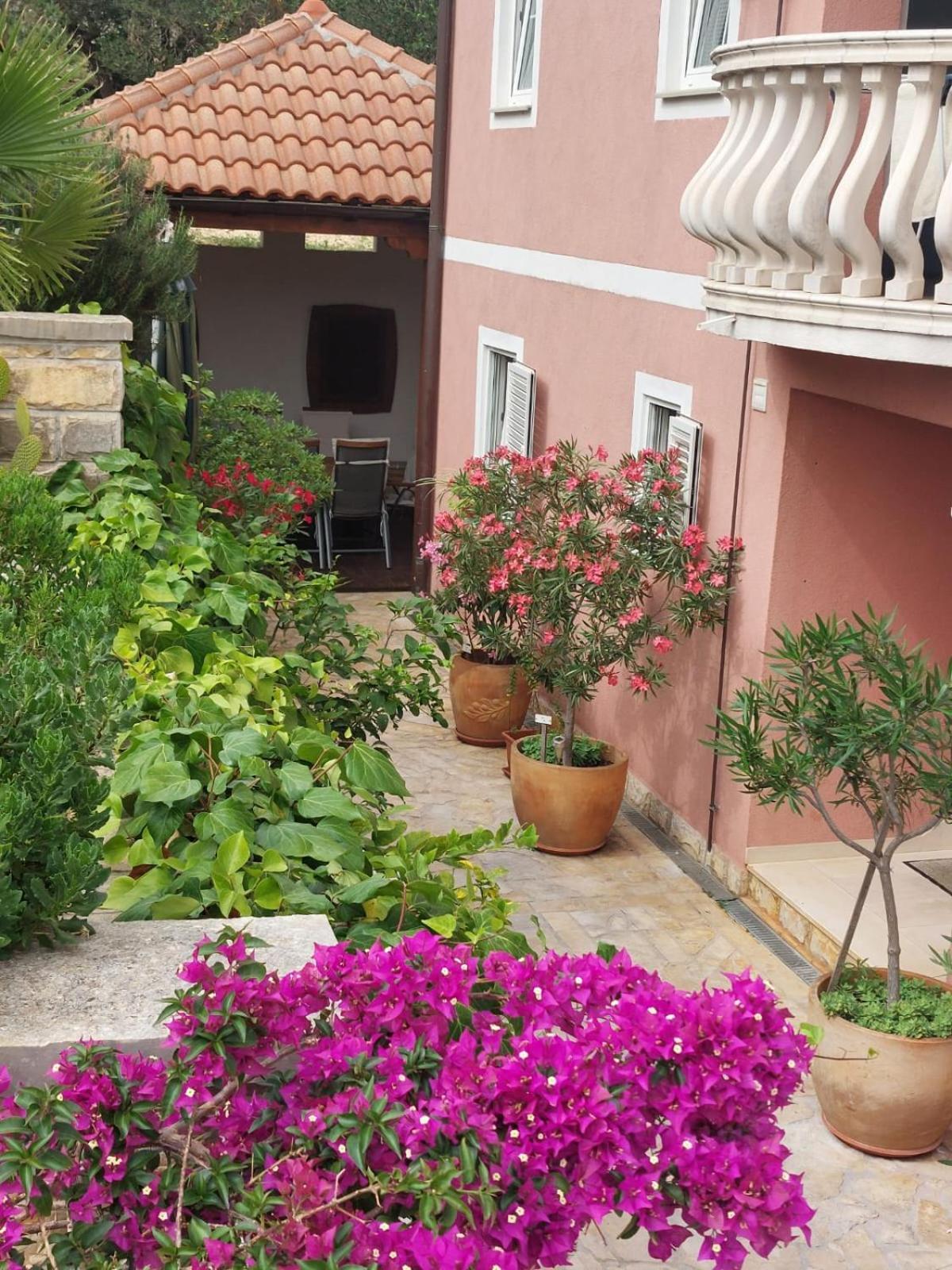 Apartments Ljubo Stari Grad (Hvar) Exterior foto